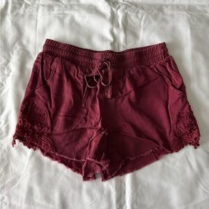 Maroon Raw Hem With Lace Trim Shorts